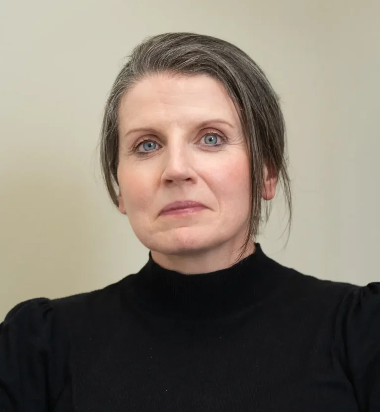 Fiona Farrell